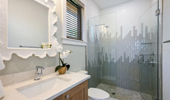 513 N BAY Blvd, Anna Maria, FL 34216