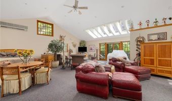17 Pojac Point Rd, North Kingstown, RI 02852