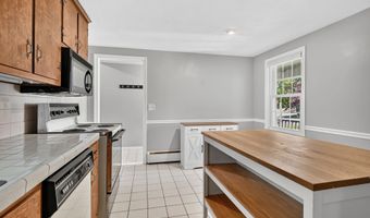 36 Jacqueline Dr, Bristol, CT 06010