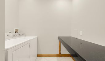 1121 S CLINTON St, Baltimore, MD 21224