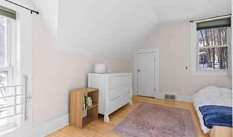 9 Kelsea Ave, Center Harbor, NH 03226