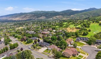 2941 OAKWOOD Dr, Bountiful, UT 84010