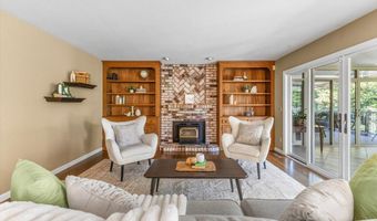502 Los Alamos Rd, Santa Rosa, CA 95409