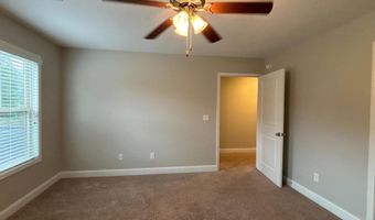 108 Hackamore Ln, Camden, SC 29020