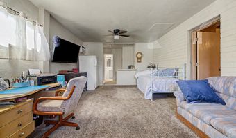 924 E GRANADA Ave, Apache Junction, AZ 85119