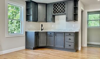 27 Pond Lane Ext, Billerica, MA 01821