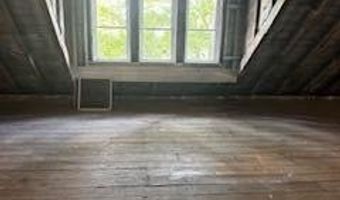 3 George St, Amsterdam, NY 12010
