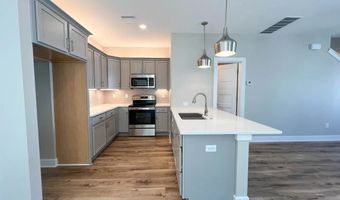403 E Park Pl, Andover, KS 67002