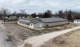 518 3rd St, Alton, KS 67623