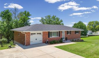 2571 Willow Dr, Arnold, MO 63010