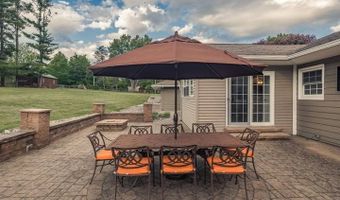 109 Golf Course Rd, Amsterdam, NY 12010