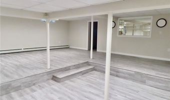 5 Susan Cir, Johnston, RI 02919