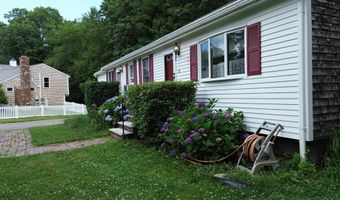 136 Bernard Cir, Abington, MA 02351