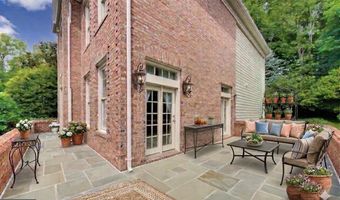 8011 SUMMER MILL Ct, Bethesda, MD 20817