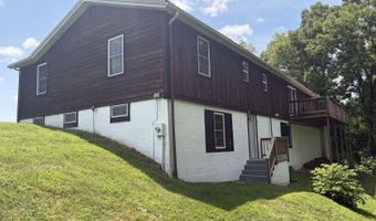 12366 Pleasanton Rd, Athens, OH 45701