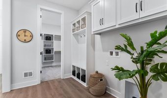 16378 Craig St, Basehor, KS 66007