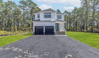 187 Grand Central Pkwy, Bayville, NJ 08721