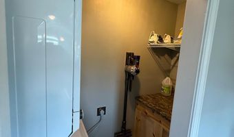 9019 St. Teresa Dr, Bay St. Louis, MS 39520