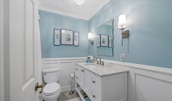48 Hemlock Ave, Andover, NJ 07860