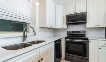 2305 W Fort Macon Rd 207, Atlantic Beach, NC 28512