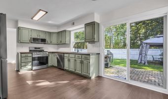 47 Deer Run Dr S, Barnegat, NJ 08005