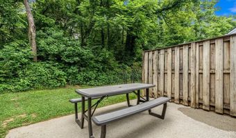 111 Emory Ct, Bardstown, KY 40004