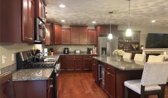 7 Hidden Meadows Dr, Charlestown, RI 02813
