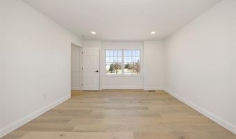 3592 GREAT FALLS Cir, Ann Arbor, MI 48108
