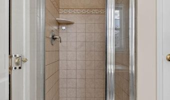 42563 HIGHGATE Ter, Brambleton, VA 20148