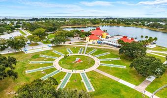 918 Balsam St, Barefoot Bay, FL 32976