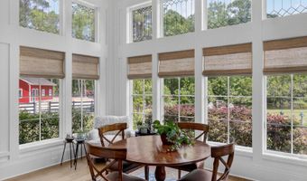1484 Old Rosebud Trl, Awendaw, SC 29429