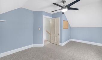 29 Fenner Ave A, East Providence, RI 02915