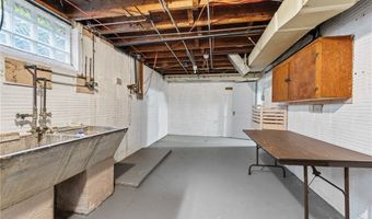 201 N Cleveland Massillon Rd, Akron, OH 44333