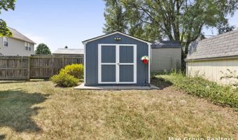 745 Adaway Ave SE, Ada, MI 49301