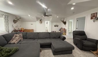 280 W Main St, Cowley, WY 82420