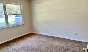 13 Ferry Dr, Beaufort, SC 29907