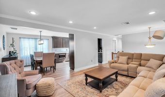 147 Clairmont Ave, Belford, NJ 07718