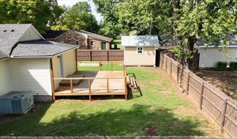 802 F St, Barling, AR 72923
