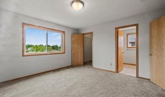 10664 58th St NE, Albertville, MN 55301