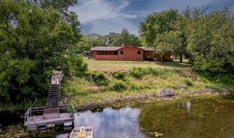 4 Lakeridge Dr, Arkansas City, KS 67005