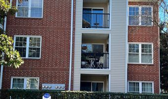 3310 WYNDHAM Cir 215, Alexandria, VA 22302