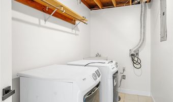 1038 E 21st St, Ashtabula, OH 44004