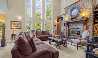 21194 Lawrence 2230, Aurora, MO 65605