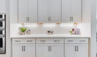 6908 GREYSWOOD Rd, Bethesda, MD 20817