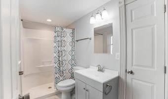 110 E 6TH St, Laurel, DE 19956