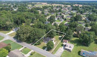 18317 Elles Dr, Athens, AL 35611