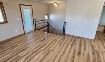 350 N Cherry Ave, Bridgewater, SD 57319