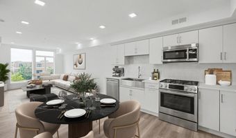 701 N HENRY St 401, Alexandria, VA 22314