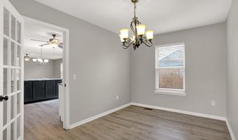 2609 Senators Way, Indianapolis, IN 46217