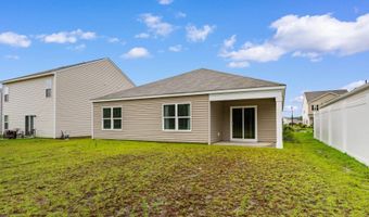 572 Woodland Farms Cir, Aynor, SC 29511